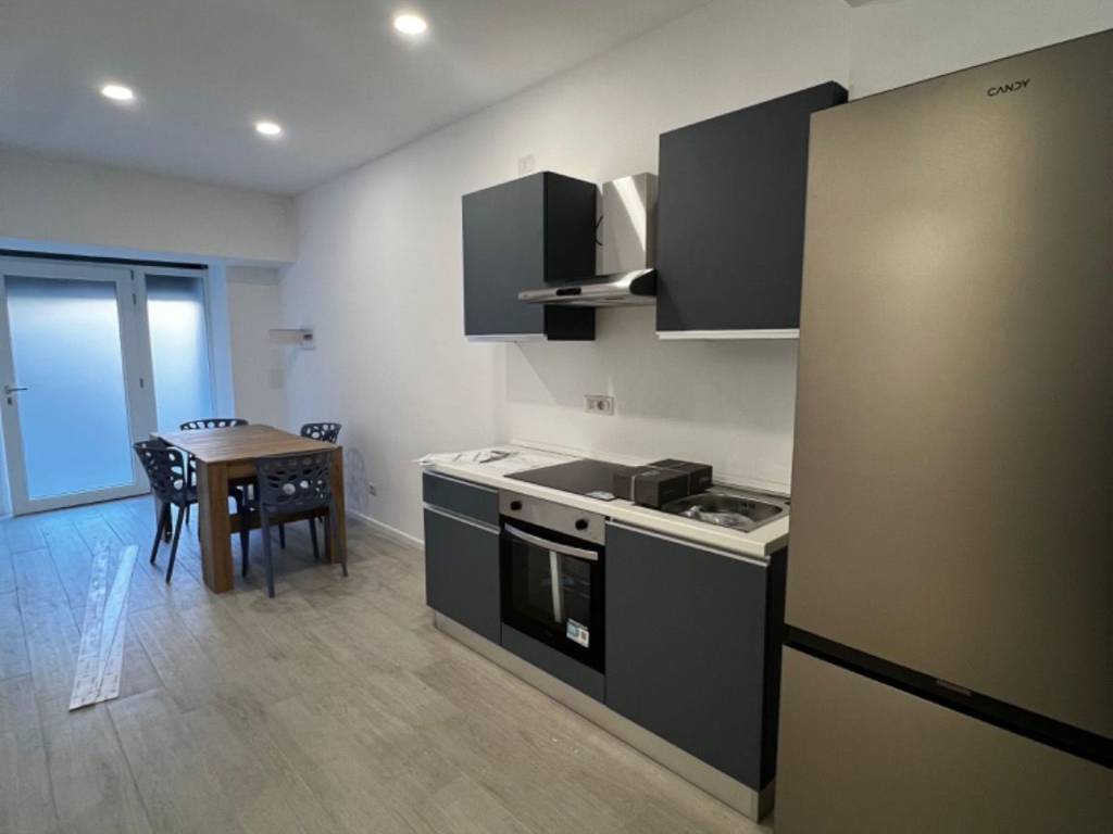 appartamento in vendita a Milano in zona Guastalla