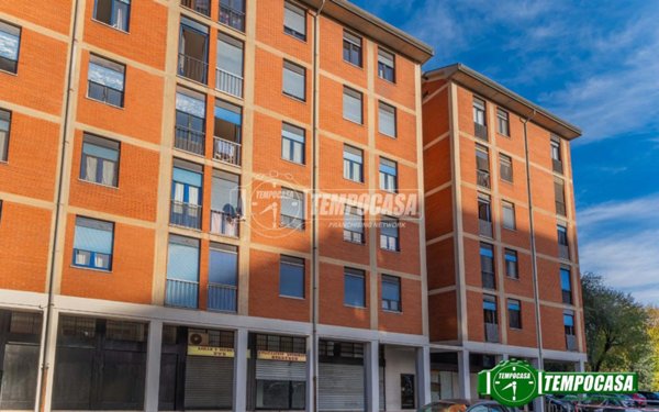 appartamento in vendita a Milano in zona Quarto Oggiaro