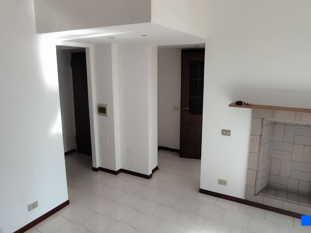 appartamento in vendita a Milano in zona Vigentino