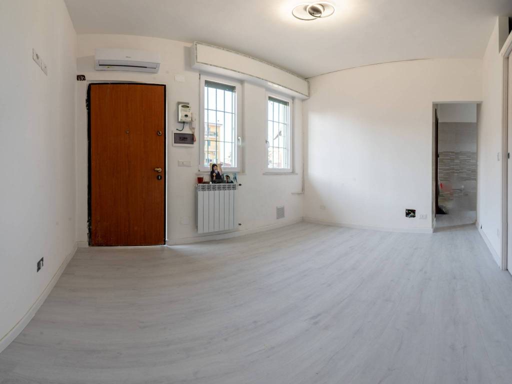 appartamento in vendita a Milano in zona Famagosta
