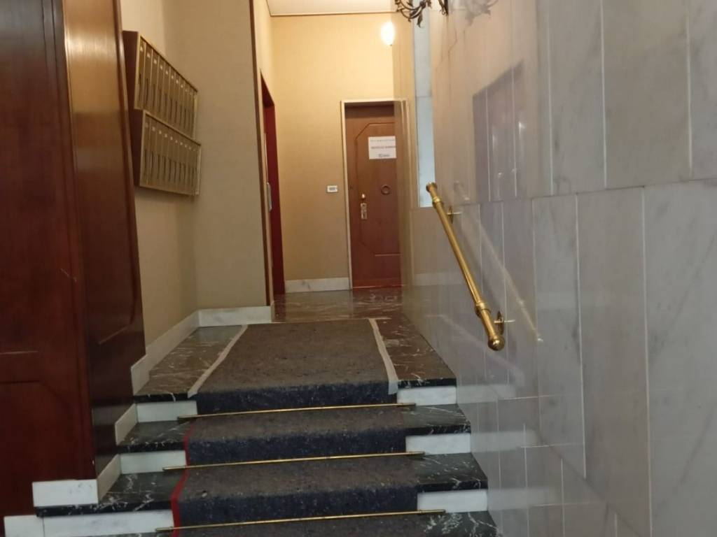 appartamento in vendita a Milano in zona Isola