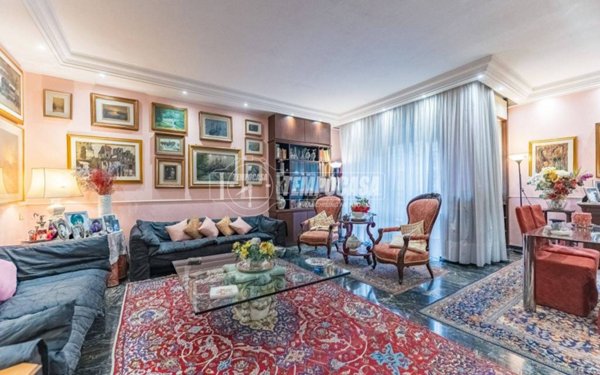 appartamento in vendita a Milano in zona Sempione