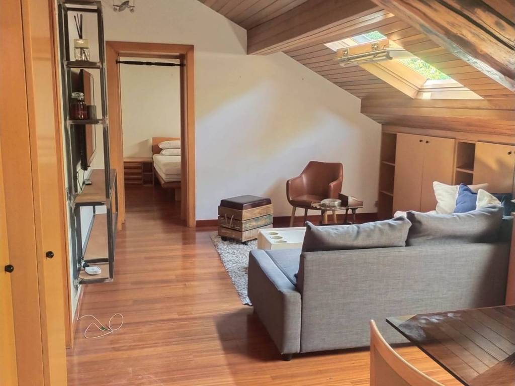 appartamento in vendita a Milano in zona Centro Direzionale