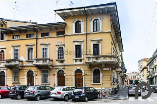 casa indipendente in vendita a Milano
