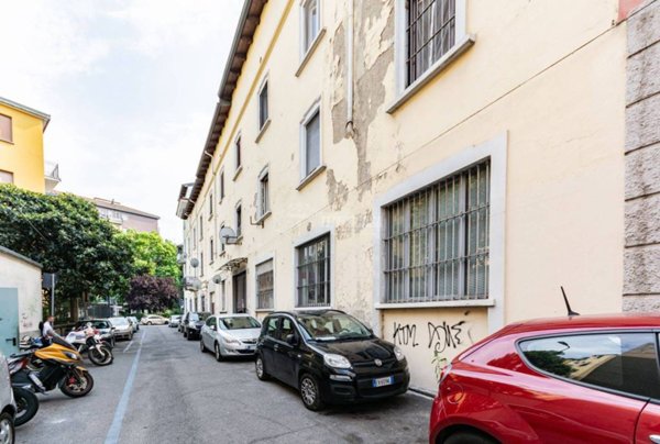 appartamento in vendita a Milano in zona Dergano