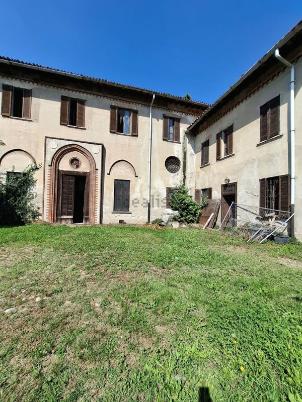 villa in vendita a Milano in zona Gratosoglio