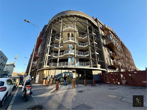 appartamento in vendita a Milano in zona Bovisa