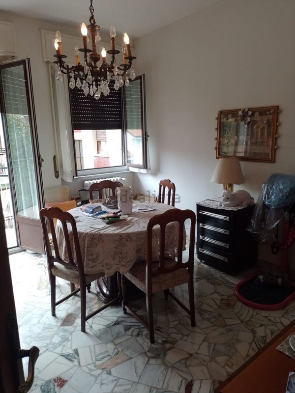 appartamento in vendita a Milano in zona Crescenzago