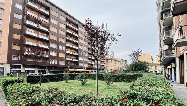 appartamento in vendita a Milano in zona Vigentino