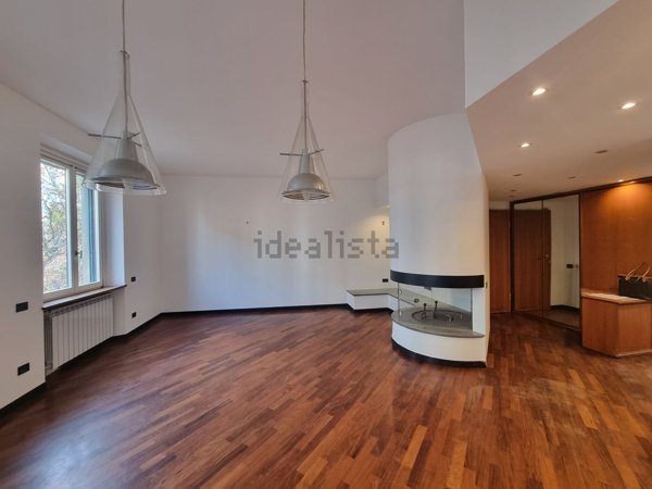 appartamento in vendita a Milano in zona Sempione