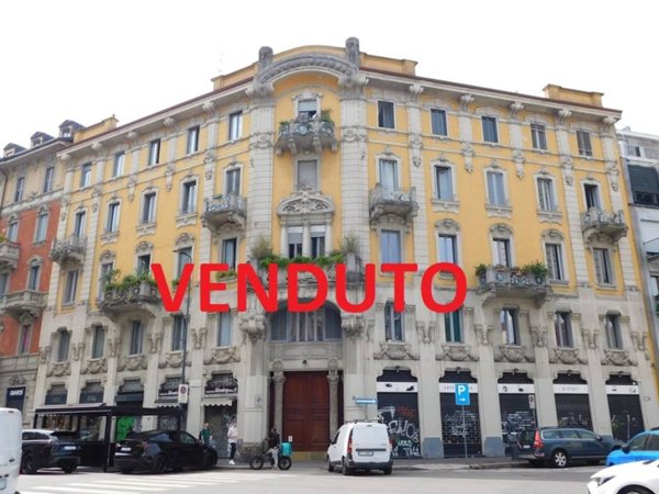 appartamento in vendita a Milano in zona Centro Direzionale