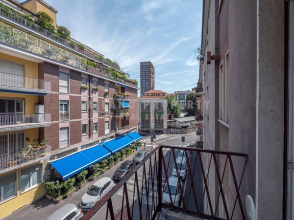 appartamento in vendita a Milano in zona Bovisa