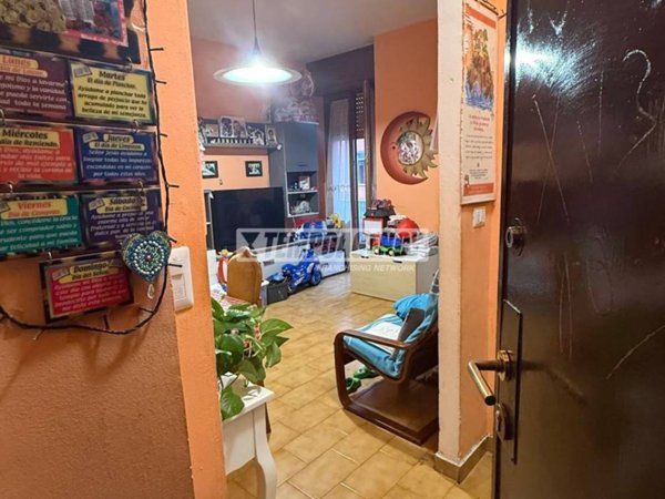 appartamento in vendita a Milano in zona Barona