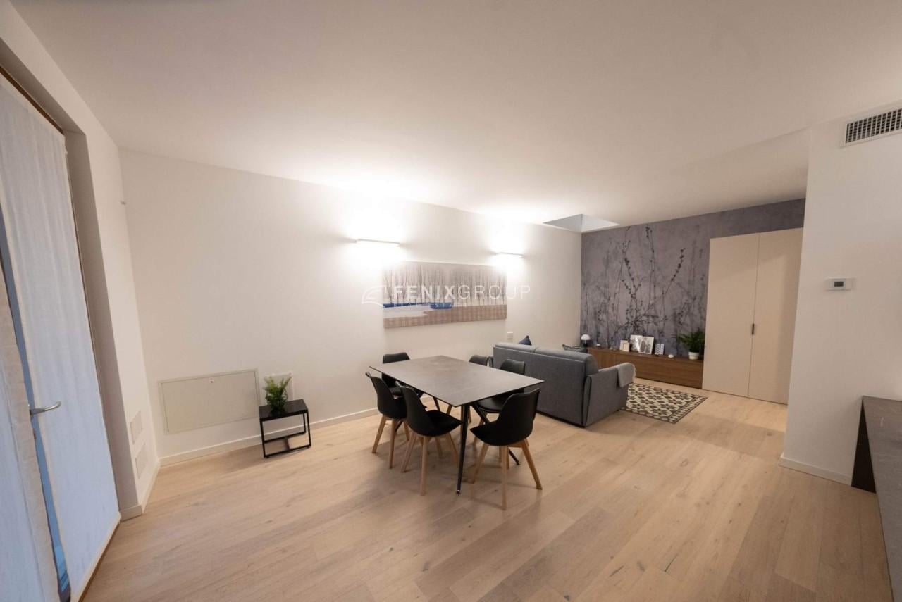 appartamento in vendita a Milano in zona Famagosta