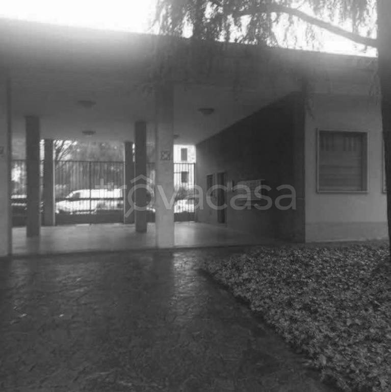 appartamento in vendita a Milano in zona Crescenzago