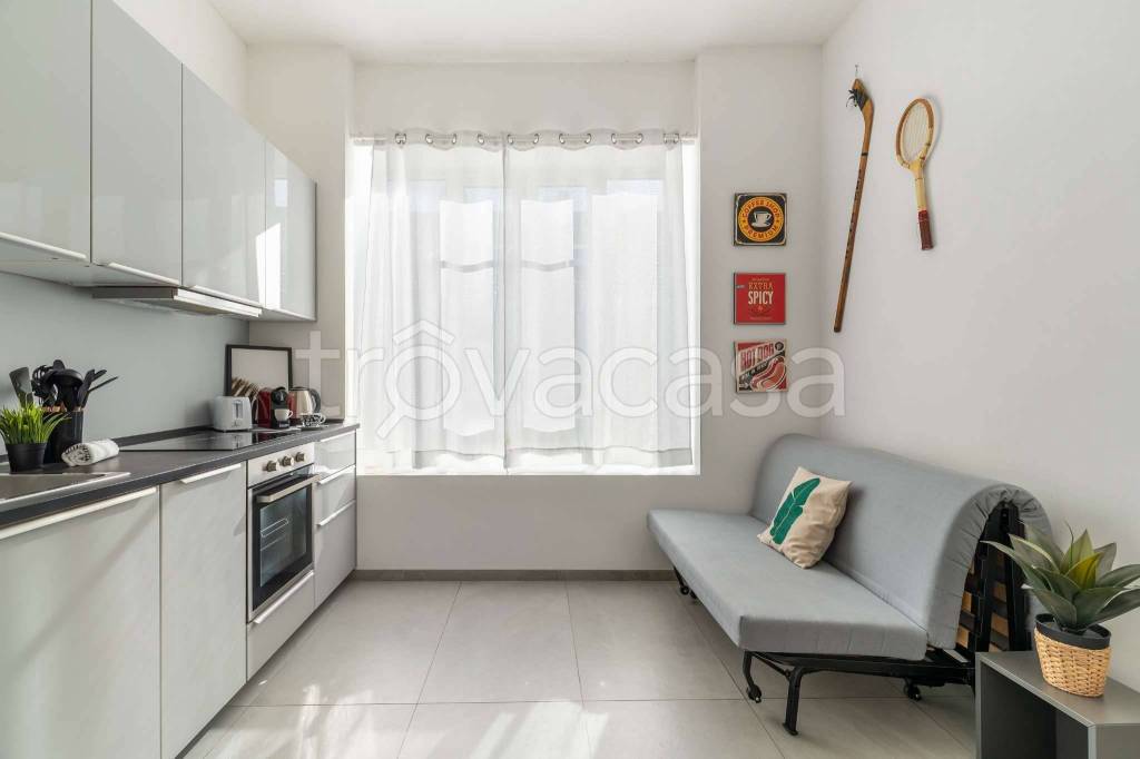 appartamento in vendita a Milano in zona Gratosoglio