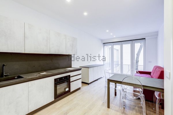 appartamento in vendita a Milano in zona Il Portello