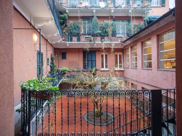 appartamento in vendita a Milano in zona Isola