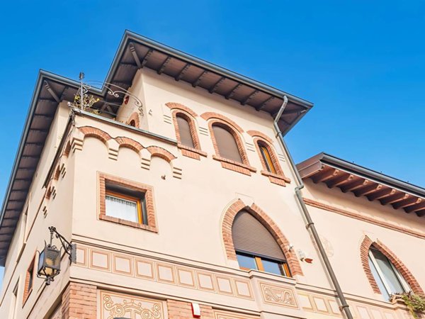 casa indipendente in vendita a Milano in zona Sempione