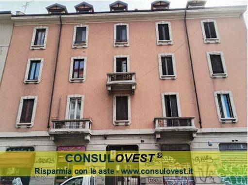 appartamento in vendita a Milano in zona Greco