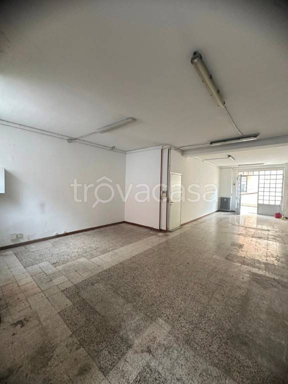 negozio in vendita a Milano