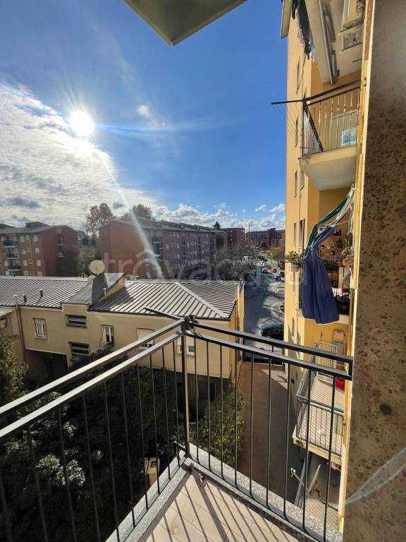 appartamento in vendita a Milano in zona Niguarda