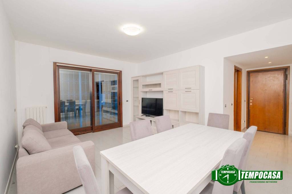 appartamento in vendita a Milano in zona Quarto Cagnino