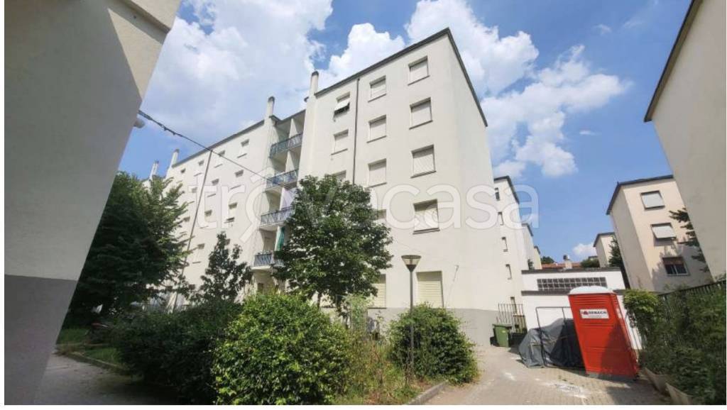 appartamento in vendita a Milano in zona San Siro