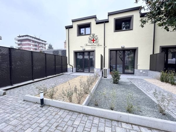 appartamento in vendita a Milano in zona Crescenzago