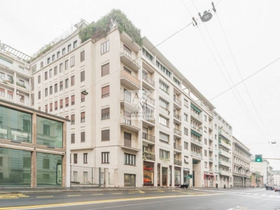 appartamento in vendita a Milano in zona Sant'Ambrogio
