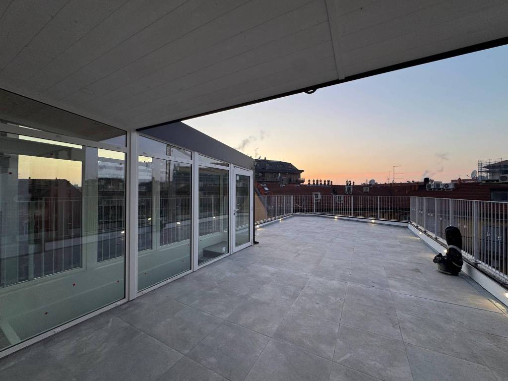 appartamento in vendita a Milano in zona Solari