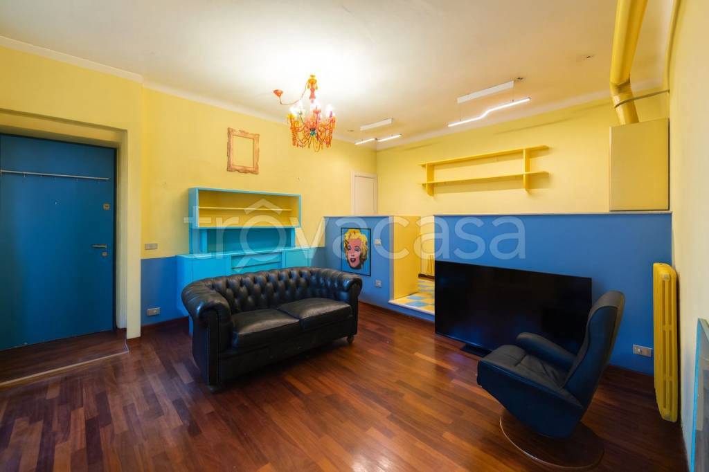 appartamento in vendita a Milano in zona Porta Garibaldi