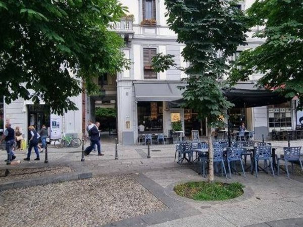 ufficio in vendita a Milano in zona Porta Garibaldi
