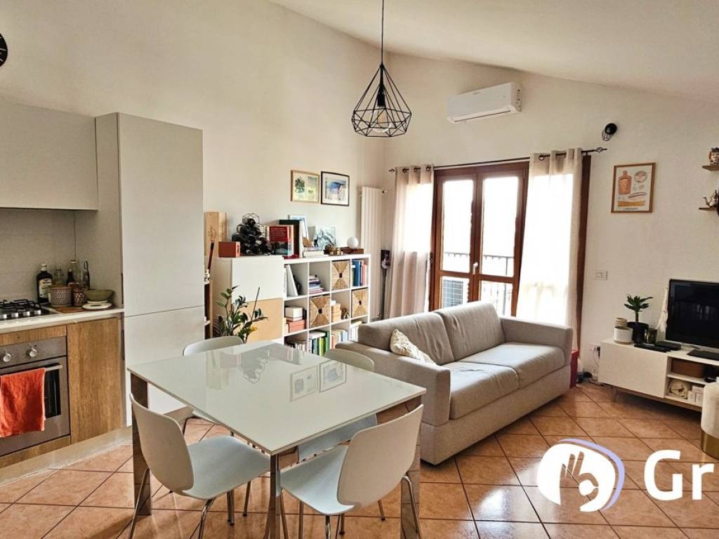 appartamento in vendita a Milano in zona Lambrate