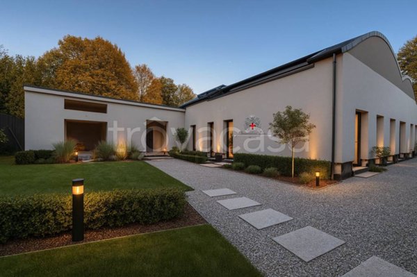 appartamento in vendita a Milano in zona Bocconi