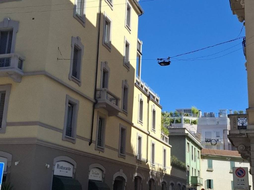 ufficio in vendita a Milano in zona Isola