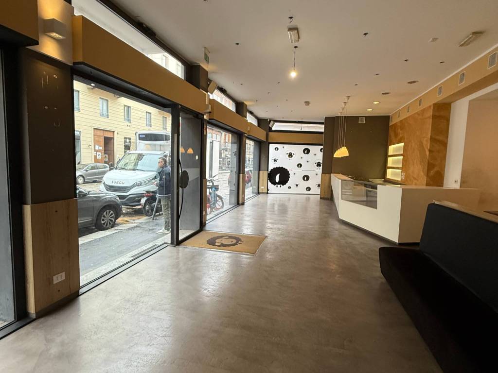 negozio in vendita a Milano