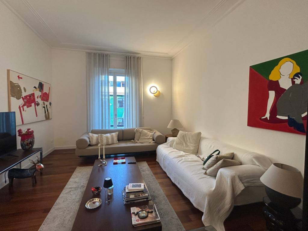 appartamento in vendita a Milano in zona Centro Direzionale