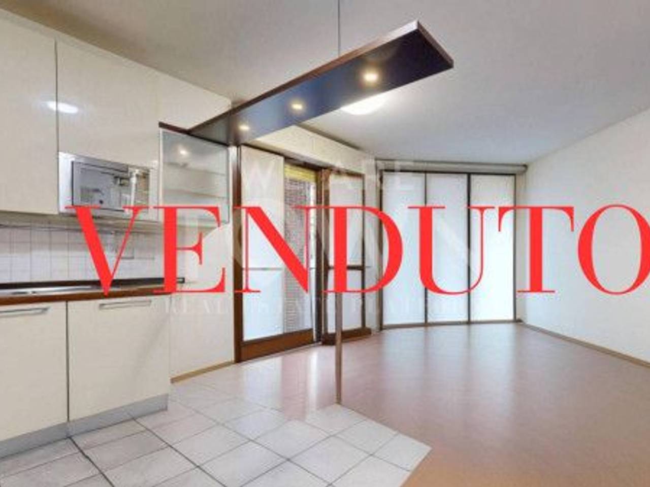 appartamento in vendita a Milano in zona Dergano