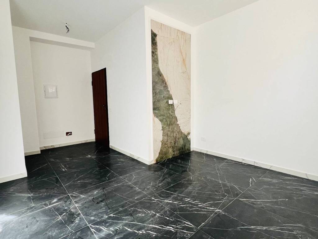 appartamento in vendita a Milano in zona Rottole