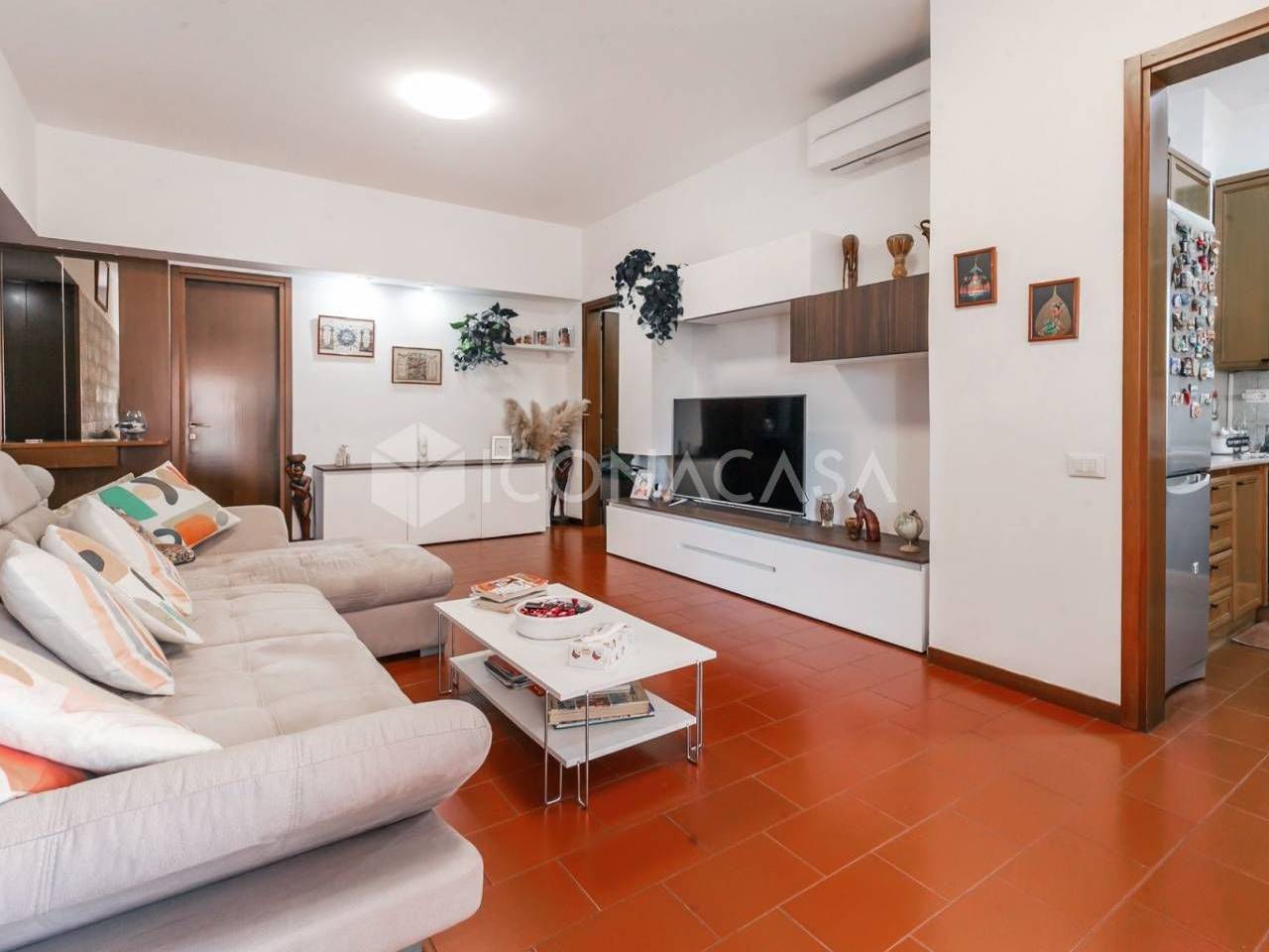 appartamento in vendita a Milano in zona Quarto Oggiaro