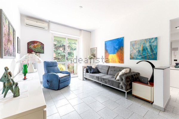 appartamento in vendita a Milano in zona Quarto Oggiaro