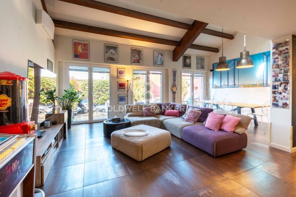 appartamento in vendita a Milano in zona Villapizzone