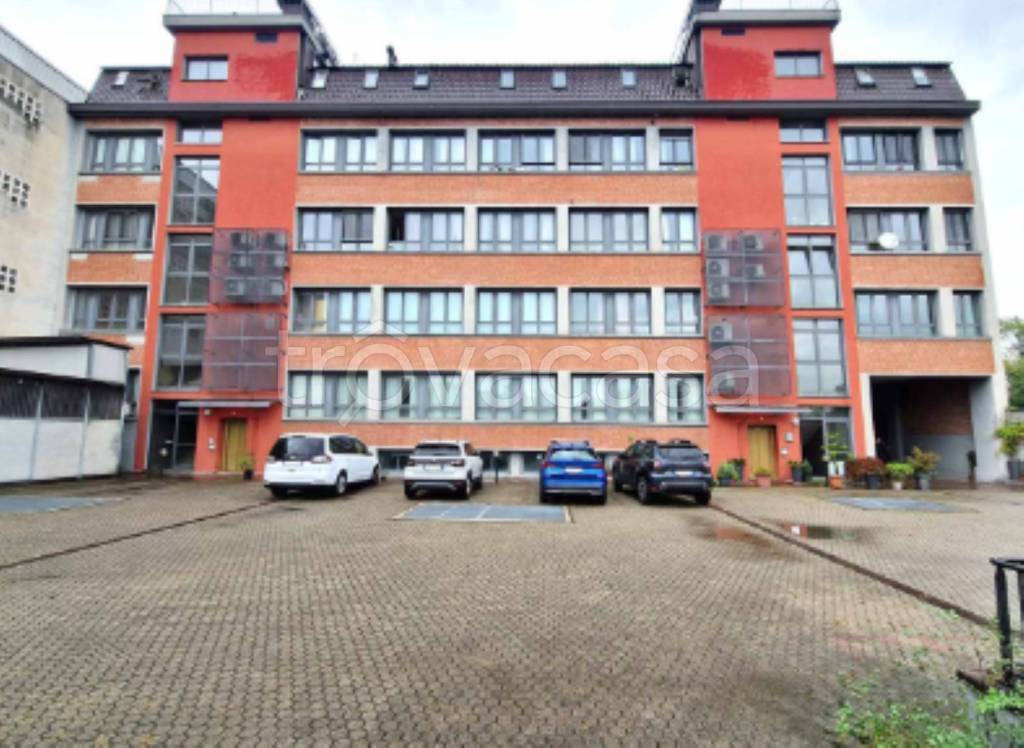 ufficio in vendita a Milano