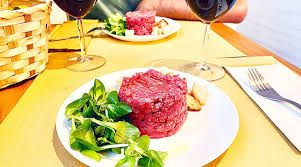 negozio in vendita a Milano in zona Porta Genova