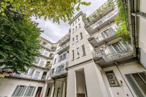 appartamento in vendita a Milano in zona Isola