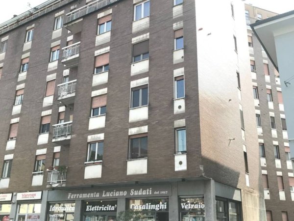 appartamento in vendita a Milano in zona Crescenzago