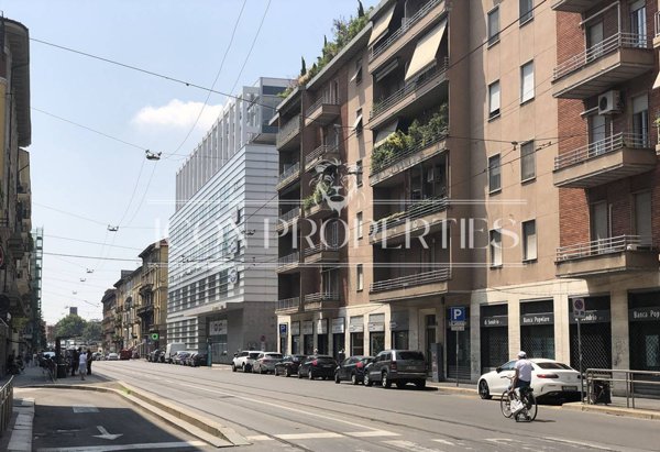 negozio in vendita a Milano in zona Isola