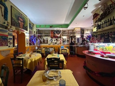 negozio in vendita a Milano in zona Porta Romana