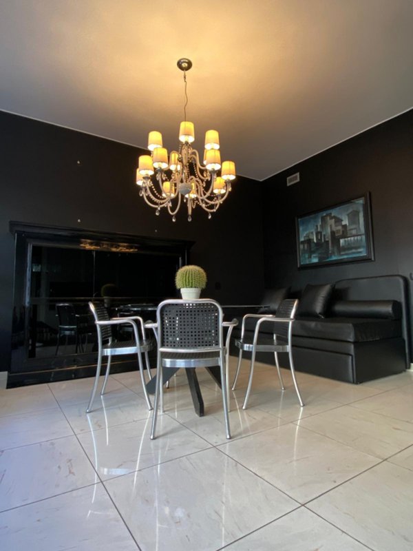 appartamento in vendita a Milano in zona Stazione Centrale